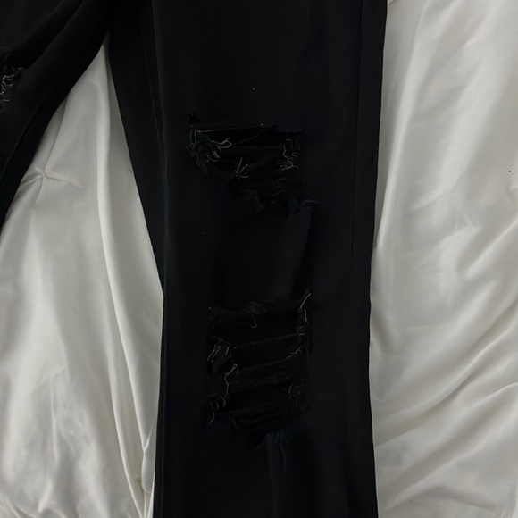 AMERICAN EAGLE NEXT LEVEL STRETCH Skinny Jeans with Rips - Picture 3 of 12